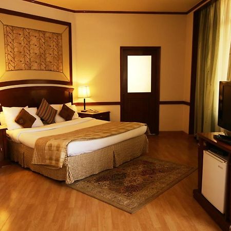 Hotel President Dźalandhar Zewnętrze zdjęcie
