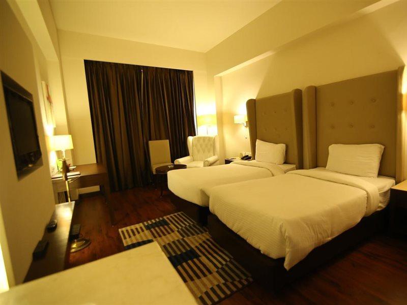 Hotel President Dźalandhar Zewnętrze zdjęcie