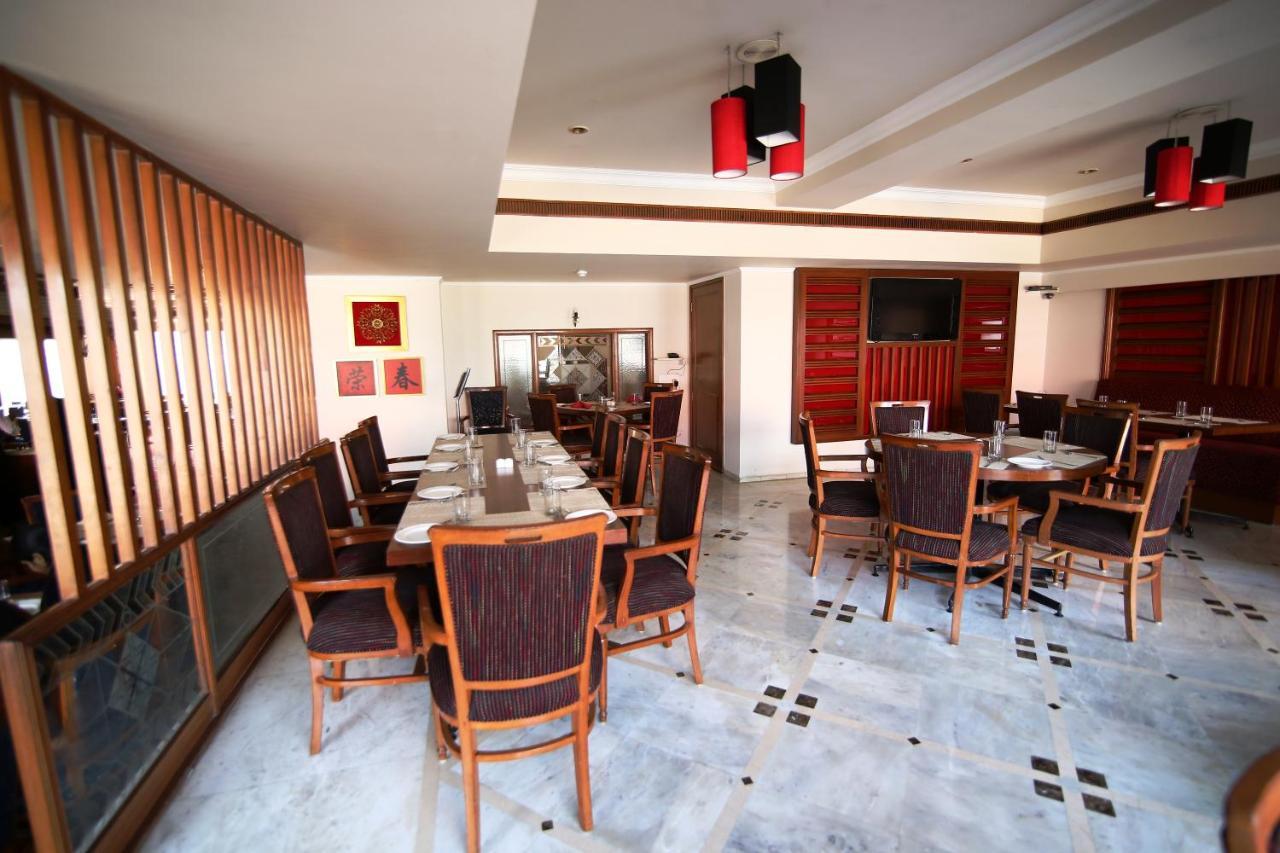 Hotel President Dźalandhar Zewnętrze zdjęcie