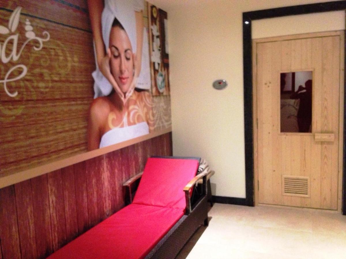 Hotel President Dźalandhar Zewnętrze zdjęcie